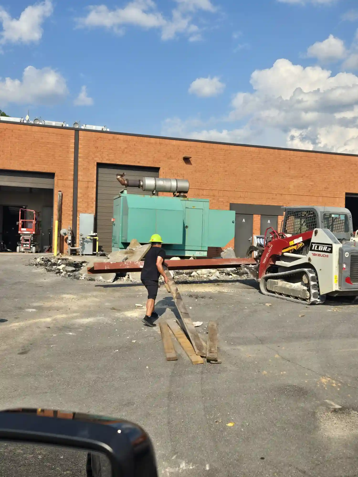 Digger Demolition crew with company-owned equipment in Frederick, MD